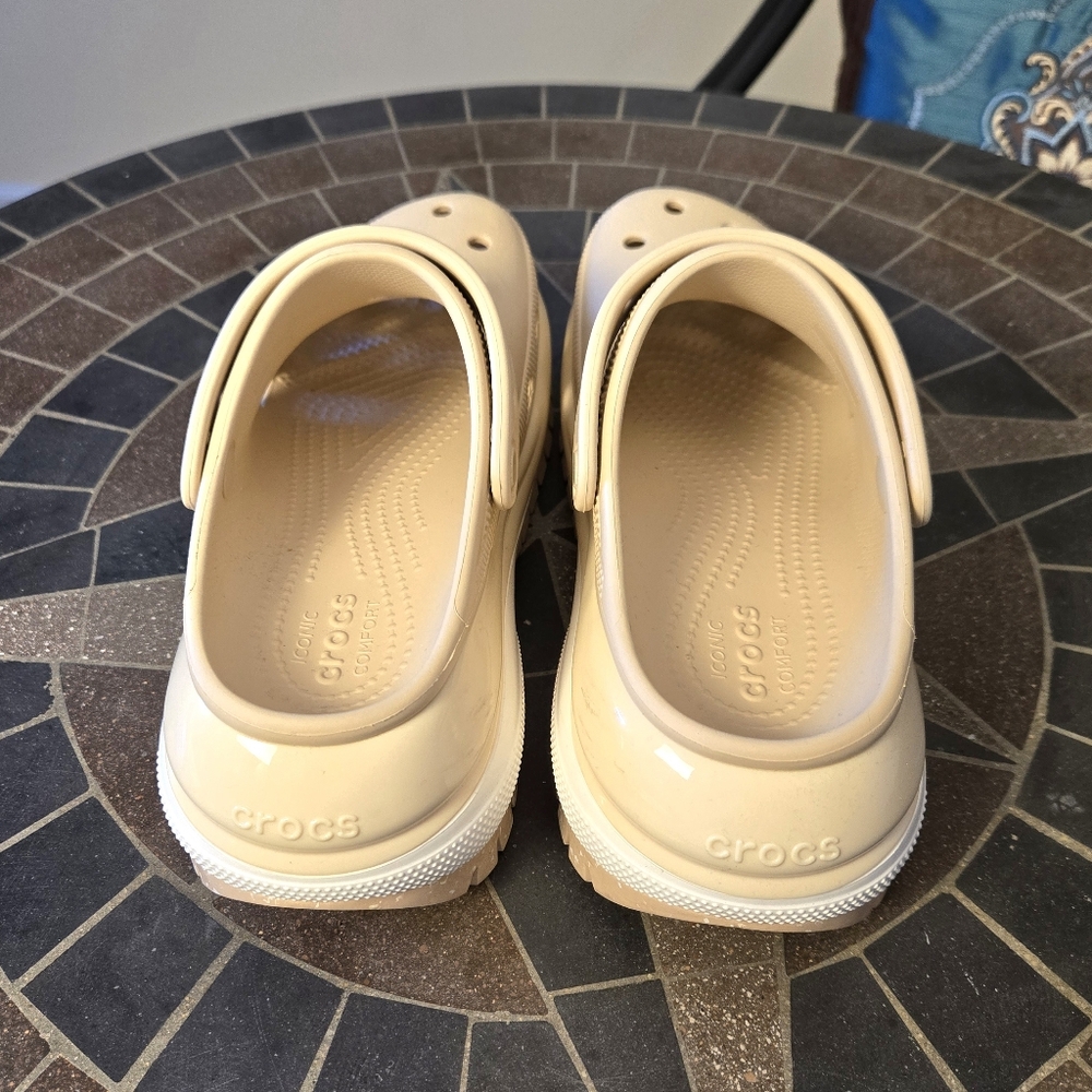 Crocs Mega Crush Platform Clogs In Chai - Picture 7 of 15